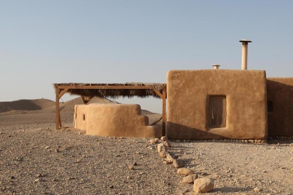 Desert Days Mud Cabin'S Resort Tzukim Exterior photo